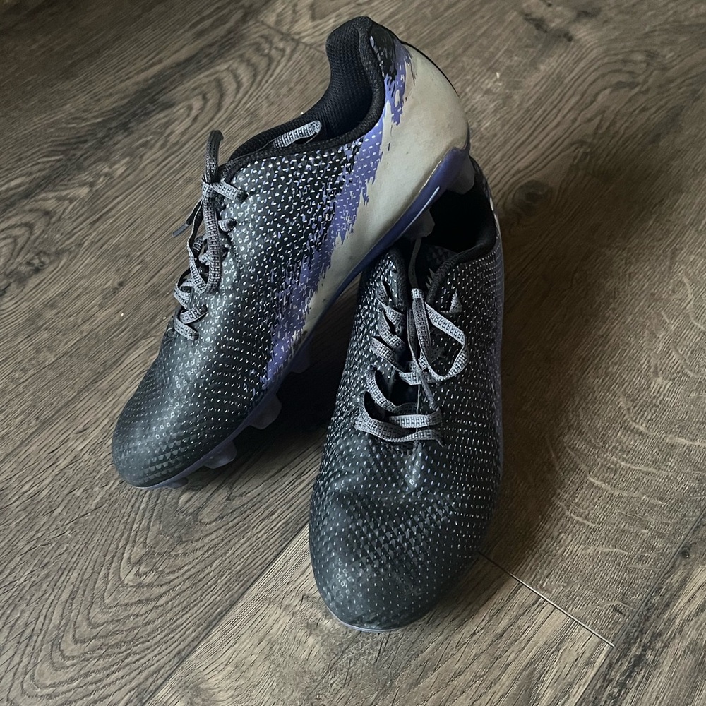 DSG Soccer Cleats - kids